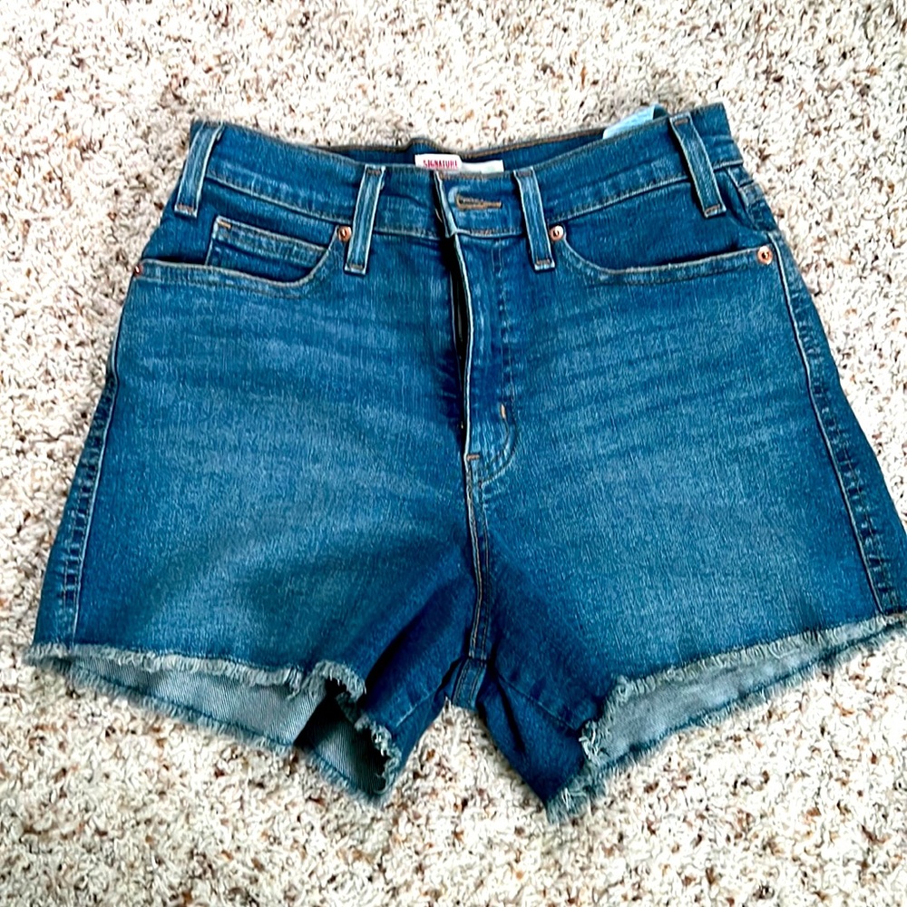 Signature by Levi’s Strauss Heritage High Rise Shorts